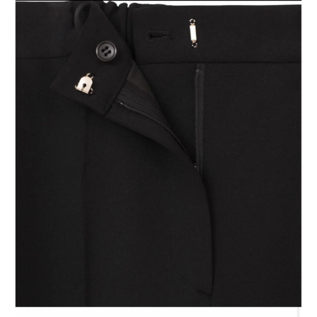 CLANE(クラネ)のCLANE  CENTER LINE SLACKS PANTS サイズ　１ レディースのパンツ(カジュアルパンツ)の商品写真