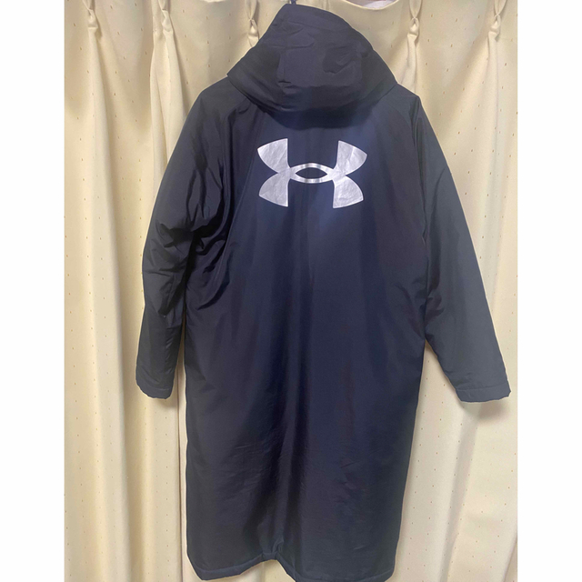 UNDER ARMOUR(アンダーアーマー)のアンダーアーマー  中綿ロングベンチコートYXL キッズ/ベビー/マタニティのキッズ服男の子用(90cm~)(コート)の商品写真