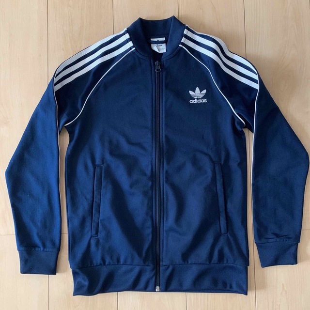 adidas(アディダス)のアディダスadidas ジャージ キッズ/ベビー/マタニティのキッズ服男の子用(90cm~)(ジャケット/上着)の商品写真