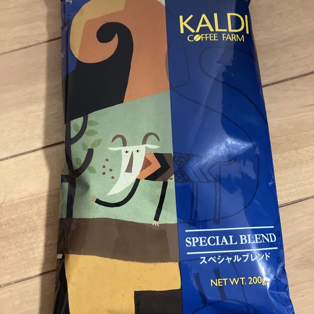 KALDI(カルディ)のカルディ　スペシャルブレンド　KALDIコーヒー粉　3袋　新品未開封‼️ 食品/飲料/酒の飲料(コーヒー)の商品写真