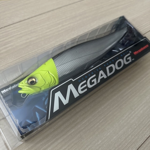 Megabass - 新品未使用 メガバス メガドッグ220【匿名・送料込み】の ...