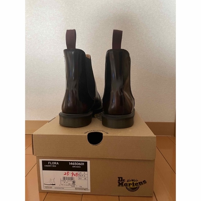 Dr.Martens(ドクターマーチン)のDr.Martens サイドゴアブーツ レディースの靴/シューズ(ブーツ)の商品写真