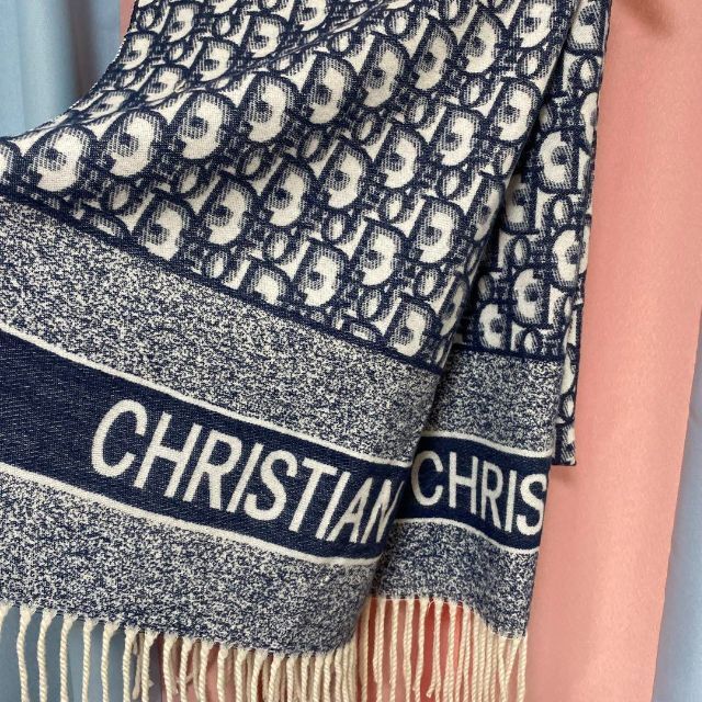 Christian Dior ショール 美品 脂っこく Christian Dior ショール 美品 脂っこく