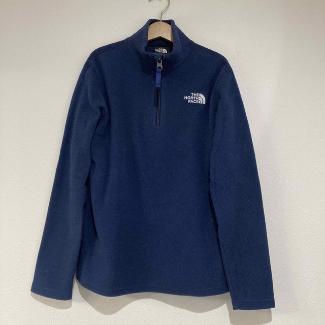 THE NORTH FACE(ザノースフェイス)の専用です☆THE  NORTH FACE フリース150cm キッズ/ベビー/マタニティのキッズ服男の子用(90cm~)(Tシャツ/カットソー)の商品写真