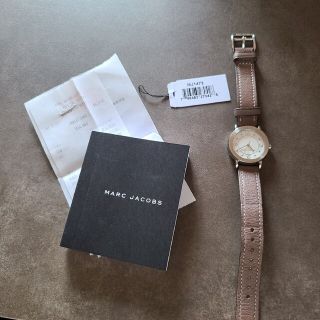 マークバイマークジェイコブス(MARC BY MARC JACOBS)の【MARC JACOBS】グレージュ×シルバー　腕時計(腕時計)