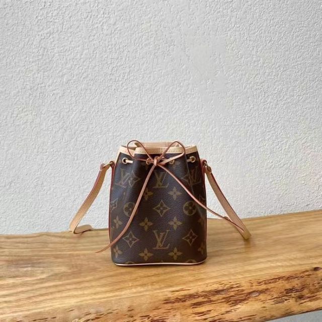 セール即納 【入手困難】Louis ルイヴィトン ナノ・ノエ Vuitton お得爆買い