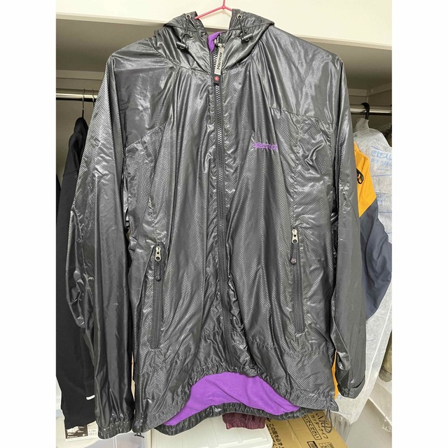 MARMOT(マーモット)のMarmot フリースジャケット　黒　L パーカー メンズのジャケット/アウター(ブルゾン)の商品写真