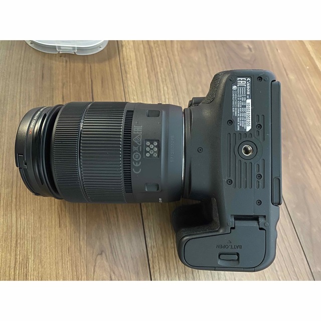 Canon デジタル一眼レフカメラ EOS 9000D レンズキット EF-S18-135mm F3.5-5.6 IS USM 付属 EOS9000D - 1