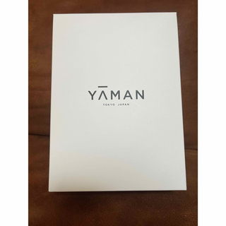 ヤーマン(YA-MAN)の美品！大人気商品！YA−MAN EP-16W ホワイト(フェイスケア/美顔器)