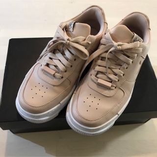 ナイキ(NIKE)の【値下げ】エアフォース1  ピンクベージュ(スニーカー)