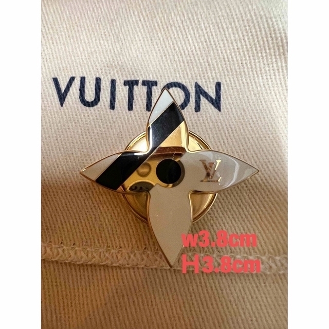 LOUIS VUITTON - ルイヴィトン マグネット式ブローチ2点セットの通販