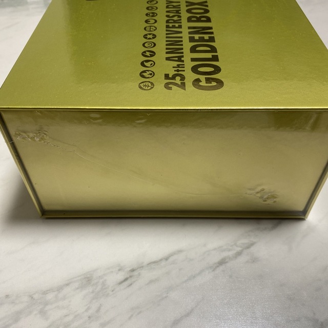 ポケモン(ポケモン)のポケモンカードゲーム 25th anniversary GOLDEN BOX エンタメ/ホビーのトレーディングカード(カードサプライ/アクセサリ)の商品写真