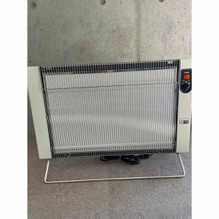 サンラメラ　1200W 外装ホワイト色(電気ヒーター)