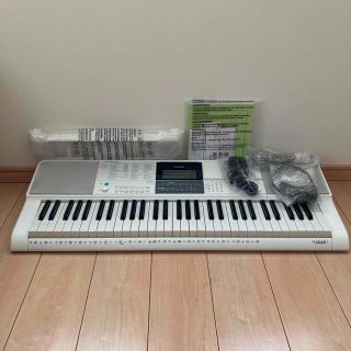 カシオ(CASIO)の【未使用】CASIO lk-516 電子キーボード(キーボード/シンセサイザー)