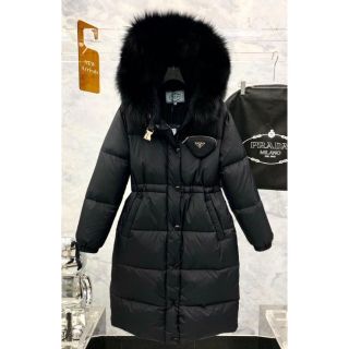 プラダ ダウンコート 三角ロゴ 美品 本日発送可能 - www.perucho.gob.ec
