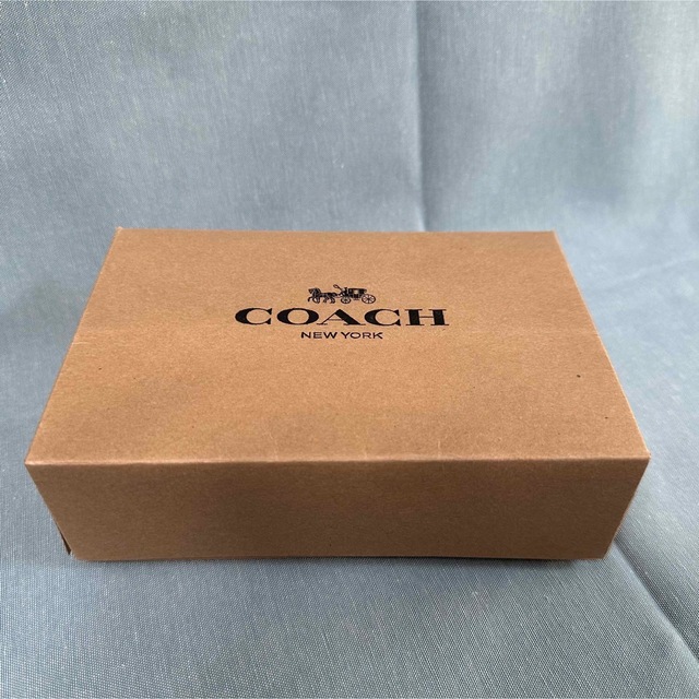 COACH(コーチ)の【未使用】COACH ギフトボックス レディースのバッグ(ショップ袋)の商品写真