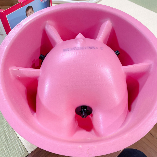 Bumbo(バンボ)のバンボ キッズ/ベビー/マタニティのキッズ/ベビー/マタニティ その他(その他)の商品写真