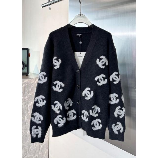 CHANEL ロゴ カーディガン - almabrookgroup.com