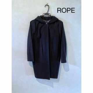 ロペ(ROPE’)のROPE レディースコート フード付き 美品(ロングコート)