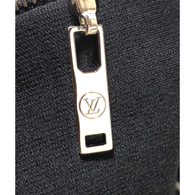 LOUIS VUITTON(ルイヴィトン)の◆新品同様◆LOUIS VUITTON◆スタンプパーカー◆フルジップ◆国内正規品 レディースのトップス(パーカー)の商品写真