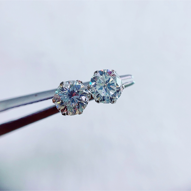 ☆1.06ct☆✨ダイヤモンドH,GI-1,Poorプラチナスタッドピアス-booking