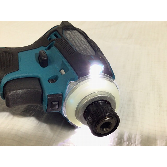 ☆未使用品 コメント必読!☆ makita マキタ 18V充電式インパクトドライバ TD172DRGX 青 バッテリ2個(18V 6.0Ah) 充電器/ケース付 62843自動車/バイク