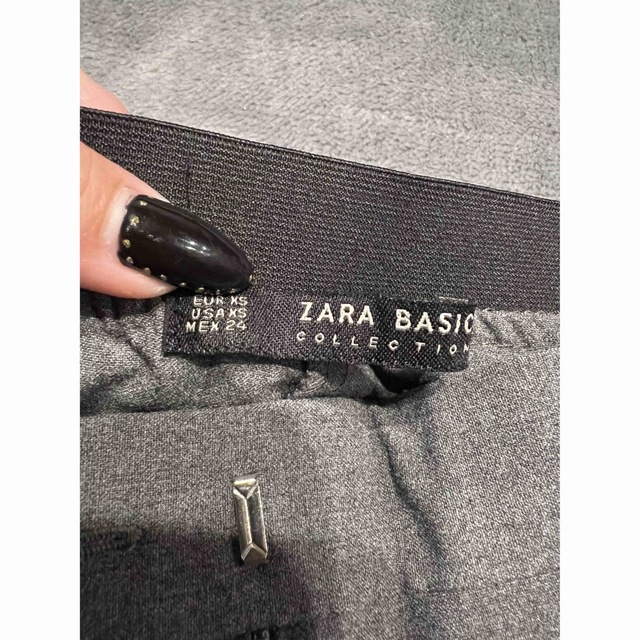 ZARA(ザラ)のZARA パンツ レディースのパンツ(カジュアルパンツ)の商品写真