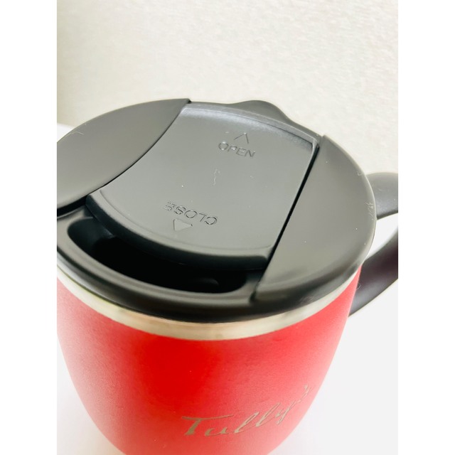 TULLY'S COFFEE(タリーズコーヒー)のタリーズコーヒー　ステンレスタンブラー　2021  レッド インテリア/住まい/日用品のキッチン/食器(タンブラー)の商品写真
