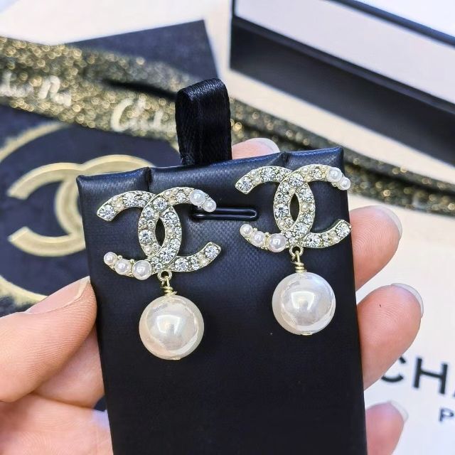 割引アウトレット シャネル ピアス パール&ストラス CHANEL - www