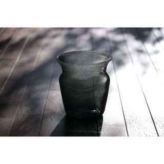 イッタラ(iittala)のErik Hoglund エリックホグラン 花瓶 834180gra(ガラス)