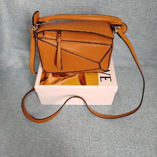 ロエベ ショルダーバッグ(レディース)の通販 5,000点以上 | LOEWEの ...
