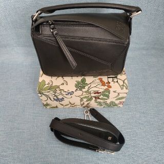 ロエベ ショルダーバッグ(レディース)の通販 5,000点以上 | LOEWEの ...