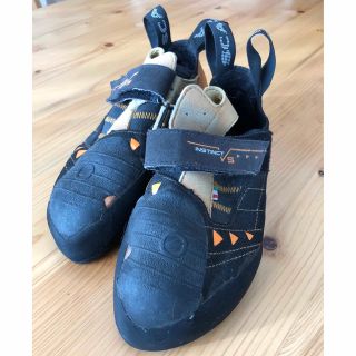 スカルパ(SCARPA)のSCARPA インスティンクトVS 39 XS GRIP2リソール(登山用品)