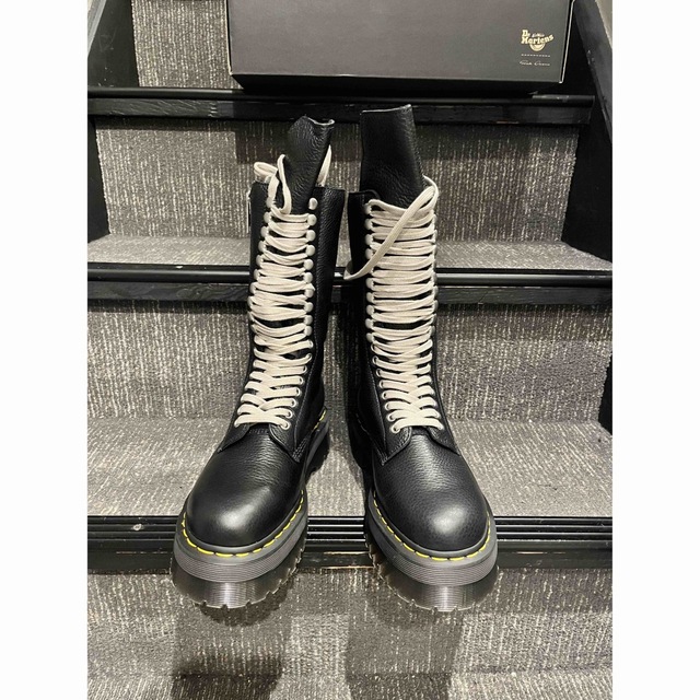 Rick Owens(リックオウエンス)のDr.Martens x Rick Owens  メンズの靴/シューズ(ブーツ)の商品写真