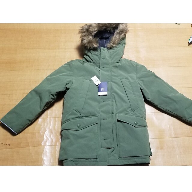 GAP(ギャップ)の新品 ギャップ コート サイズ130 キッズ/ベビー/マタニティのキッズ服男の子用(90cm~)(ジャケット/上着)の商品写真