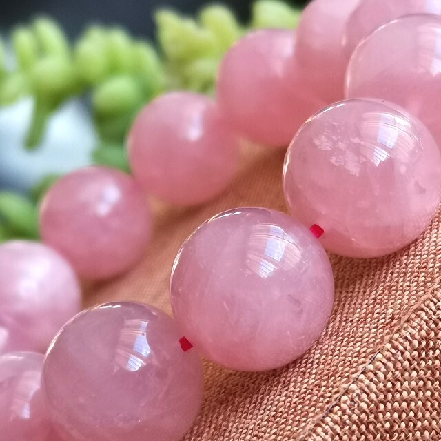 高品質【美品】大玉【可愛ピンク色】天然石ディープローズ