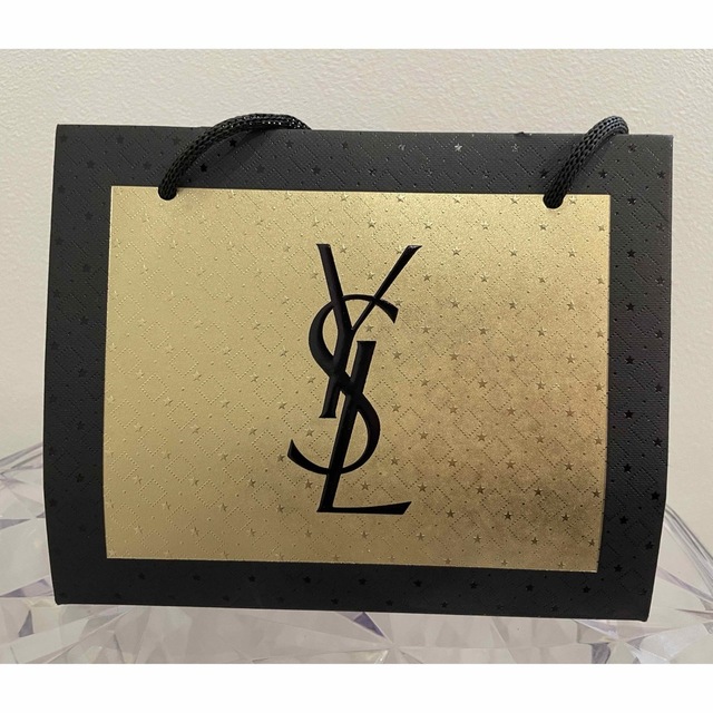 Yves Saint Laurent Beaute(イヴサンローランボーテ)の【イヴ・サンローラン】クッションファンデーション（ピンク） コスメ/美容のベースメイク/化粧品(ファンデーション)の商品写真