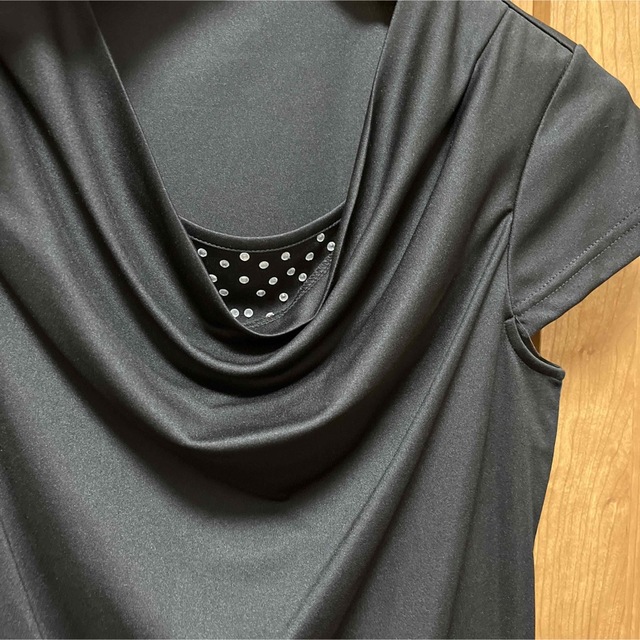 黒　ブラウス　インナー レディースのトップス(シャツ/ブラウス(半袖/袖なし))の商品写真