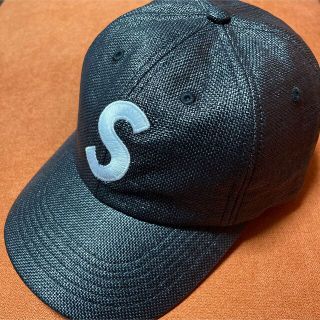 シュプリーム(Supreme)のSupreme Raffia S Logo 6-Panel(キャップ)