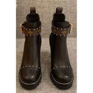 LOUIS VUITTON 未使用 ハンドメイドモカシンブーツ とても希少!! 超