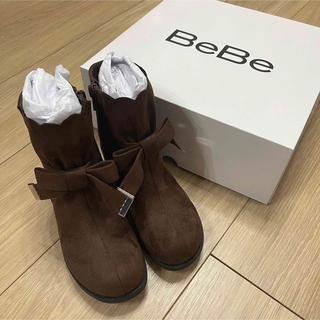 ベベ(BeBe)のべべ　スウェード スカラップ リボン ギャザー ショート ブーツ　18cm(ブーツ)
