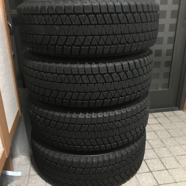 BRIDGESTONE(ブリヂストン)の【つー様専用】2021年41週製造 BS DM-V3 225/65R17  自動車/バイクの自動車(タイヤ・ホイールセット)の商品写真