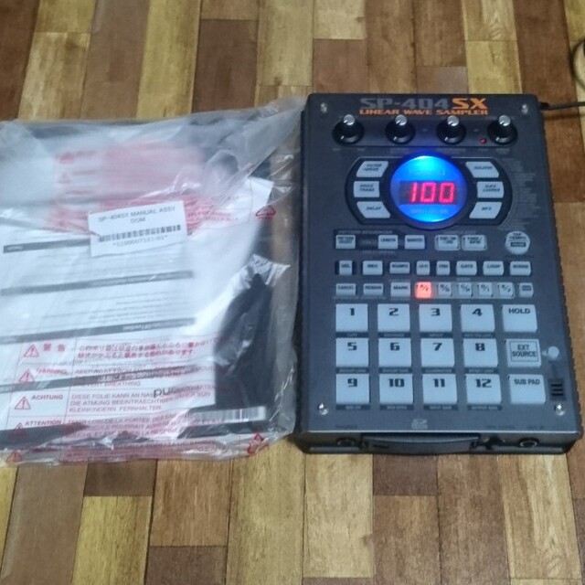 DJ機器Roland Sp-404SX