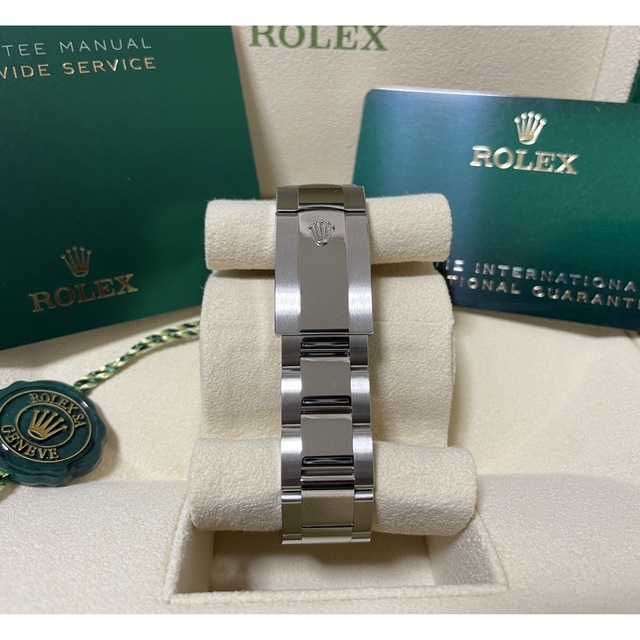 ROLEX(ロレックス)の【チャッピー様専用】ロレックス デイトジャスト41 126300 スレート メンズの時計(腕時計(アナログ))の商品写真