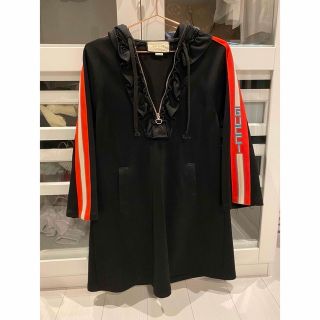 グッチ ワンピースの通販 800点以上 | Gucciのレディースを買うならラクマ