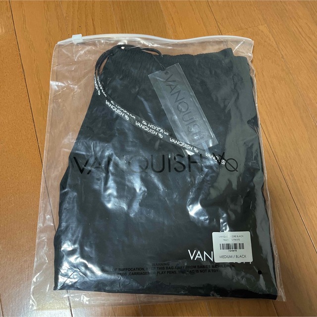VANQUISH(ヴァンキッシュ)の新品！vanquish fitness ジョガーパンツ メンズのパンツ(その他)の商品写真