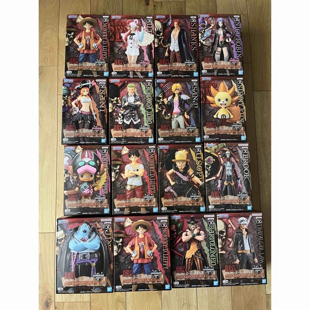 ONE PIECE(ワンピース)のワンピースフィギュア　FILM  REDフィルムレッド 　全コンプ品16体セット ハンドメイドのおもちゃ(フィギュア)の商品写真