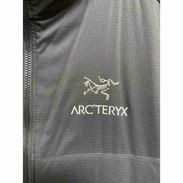 ARC'TERYX(アークテリクス)のアークテリクス　ATOM AR HOODY メンズのジャケット/アウター(ダウンジャケット)の商品写真