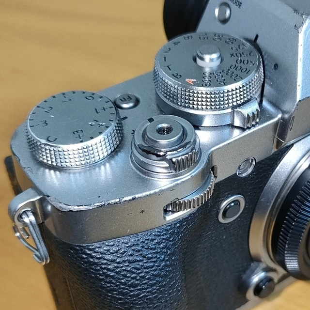 富士フイルム(フジフイルム)のX-T3 FUJIFILM　箱等一式 スマホ/家電/カメラのカメラ(ミラーレス一眼)の商品写真