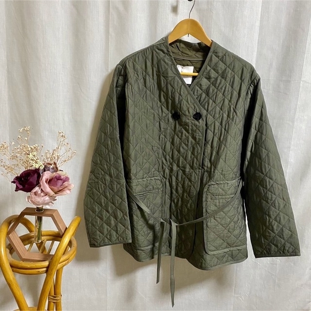 CLANE(クラネ)のクラネ正規品！新品紙タグ付き★QUILTING NO COLLAR JACKET レディースのジャケット/アウター(Gジャン/デニムジャケット)の商品写真